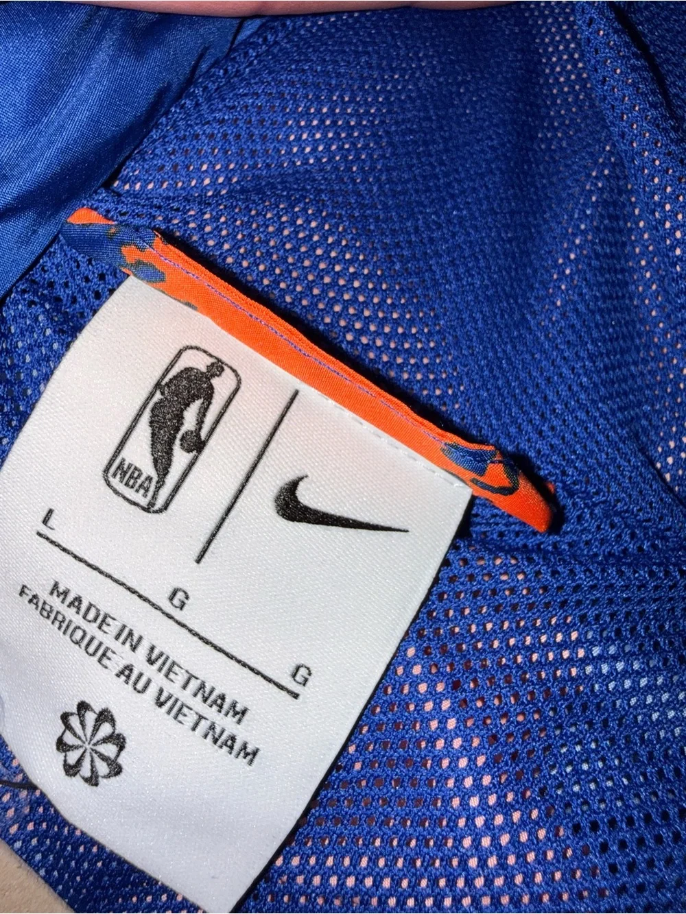 Nike x NBA NYK Men's Hooded Windbreaker with Mesh Liner